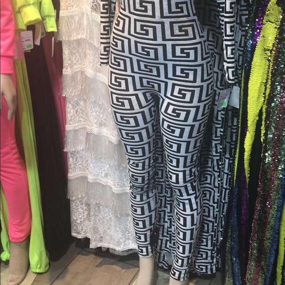 Sexy jumpsuit - Picture 3 of 3